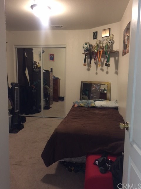 1057 N Hermosa Avenue, Banning, CA 92220