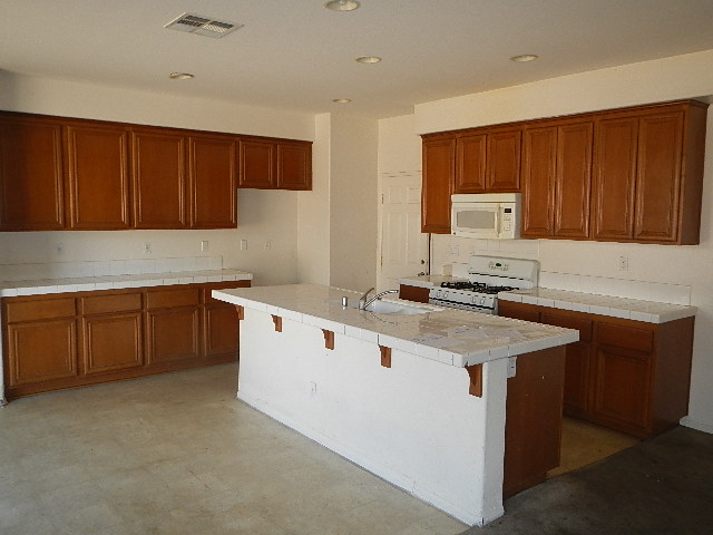 1584 Flora StreetBeaumont, CA, 92223Riverside County