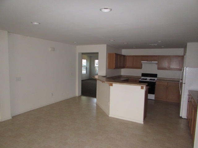 1324 Crown Imperial LnBeaumont, CA, 92223Riverside County