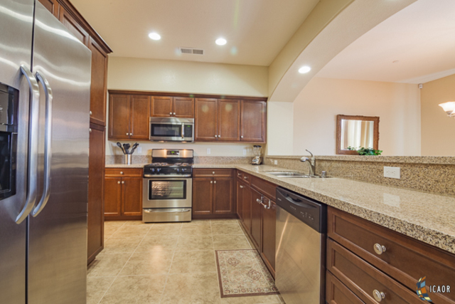 417 W. Sunrise Ct., Brawley, CA 92227