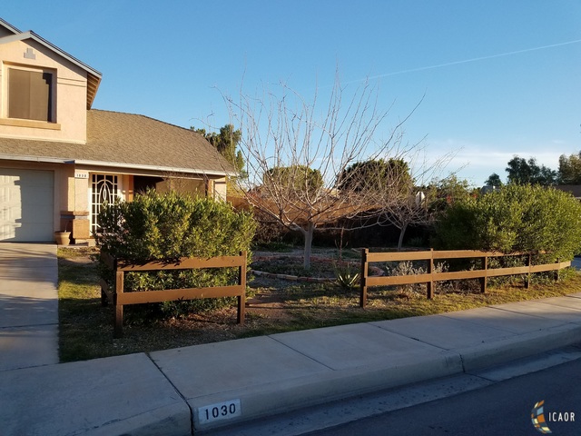 1030 JONES ST, Brawley, CA 92227