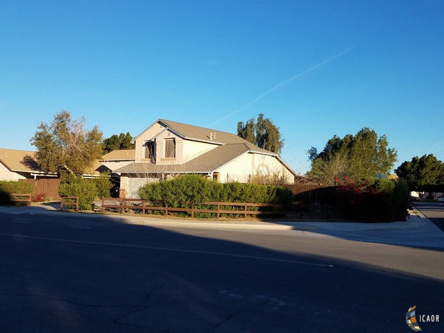 1030 JONES ST, Brawley, CA 92227