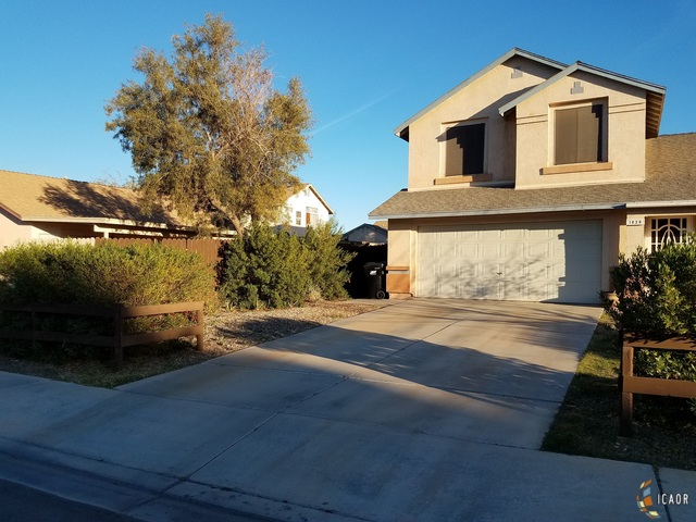 1030 JONES ST, Brawley, CA 92227