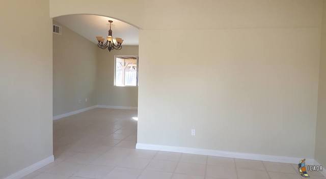 1032 VALLEY ST, Calexico, CA 92231