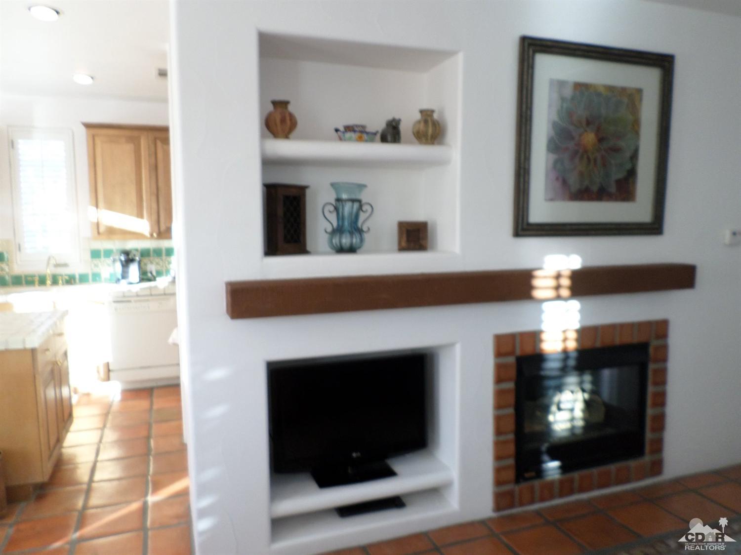 49442 Avenida Obregon, La Quinta, CA 92253