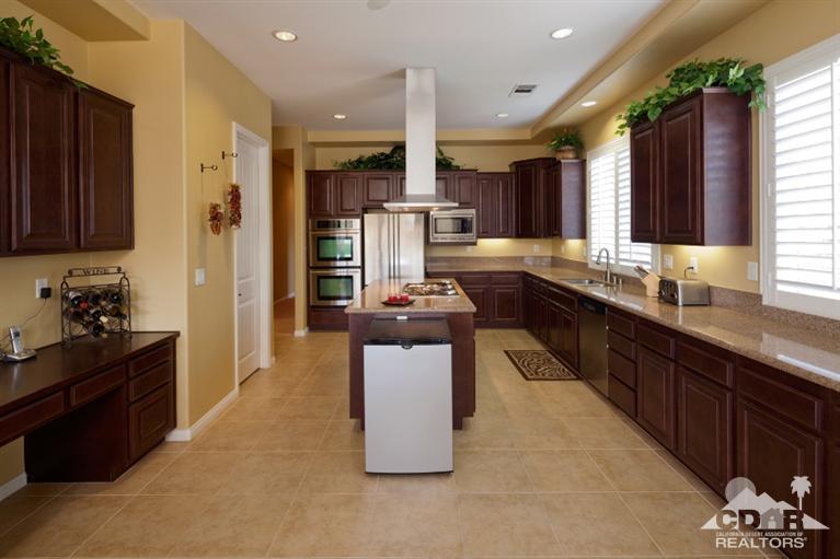 81825 Rancho Santana Drive, La Quinta, CA 92253