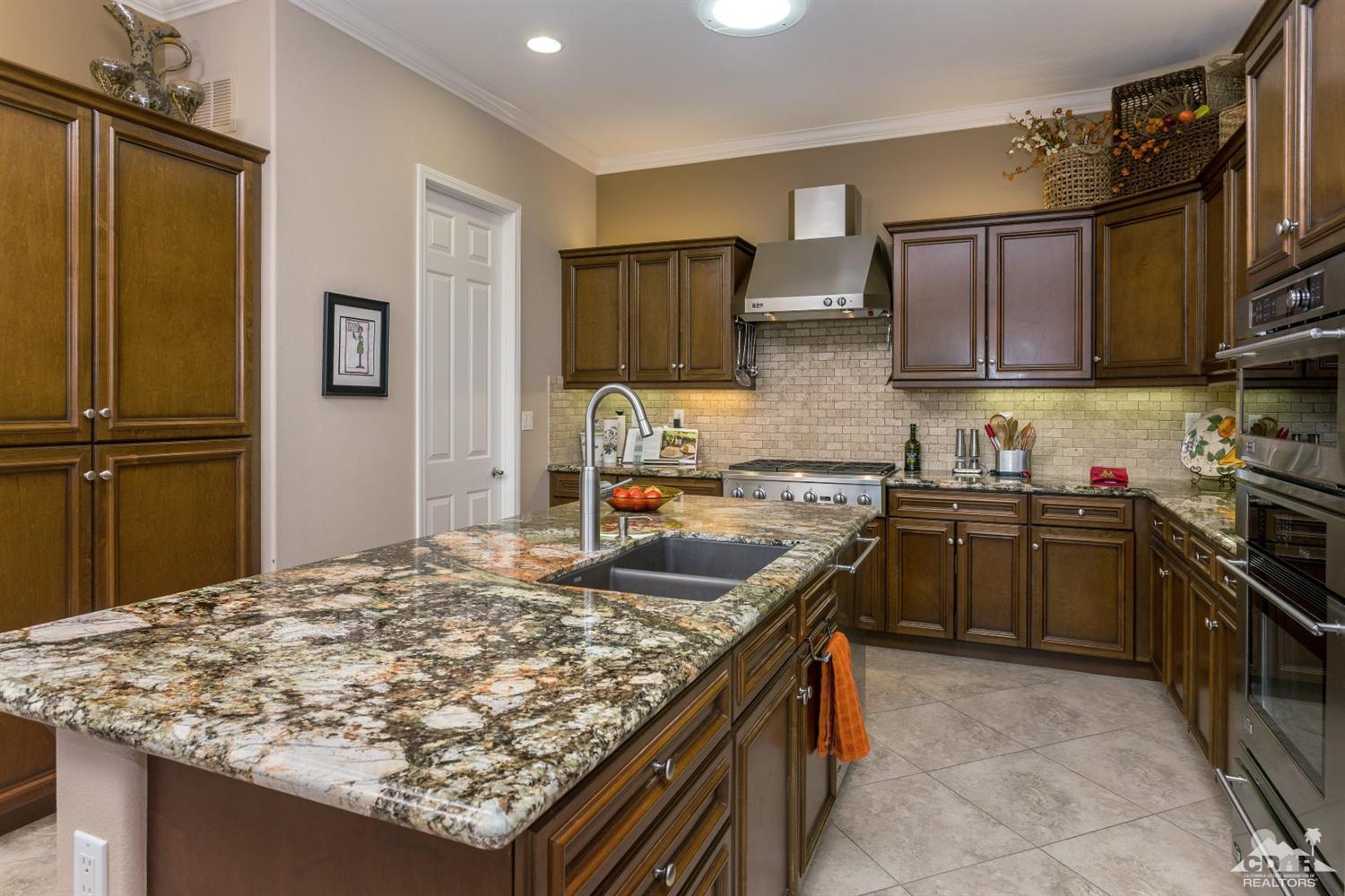 81212 Caspian Court, La Quinta, CA 92253