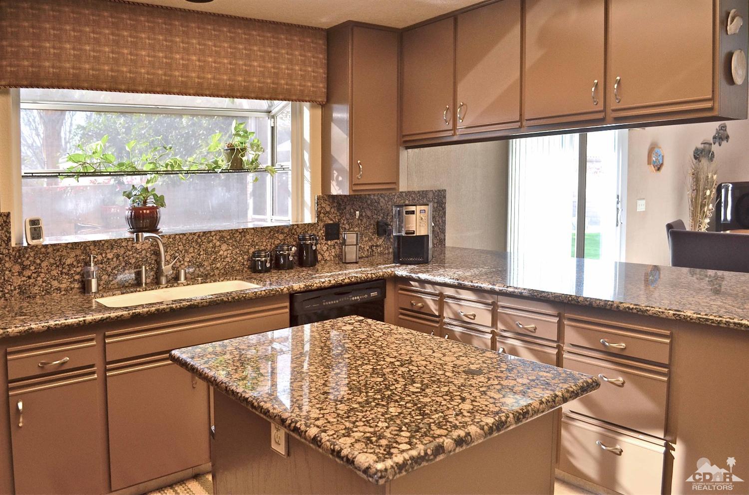 43755 Galaxy Drive, La Quinta, CA 92253