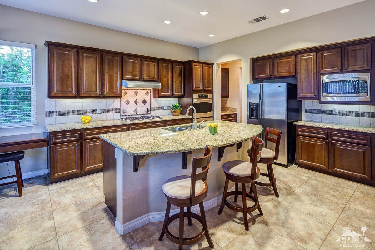 81808 Via San Clemente, La Quinta, CA 92253