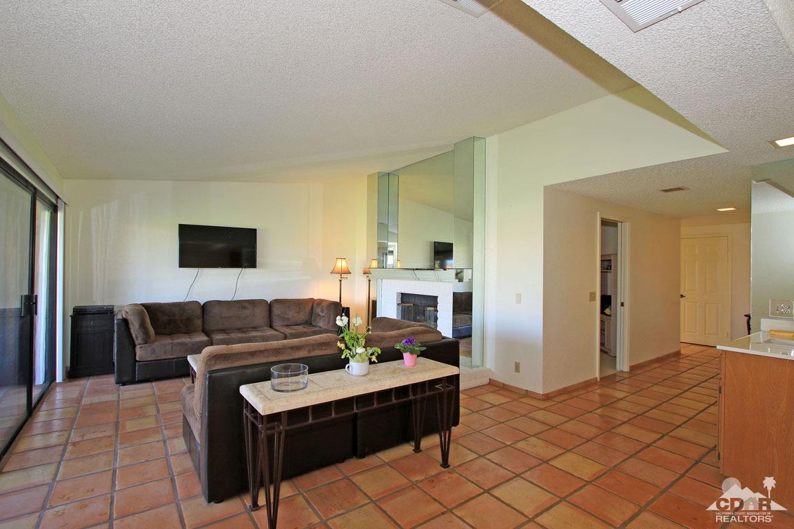 68 Maximo Way, Palm Desert, CA 92260