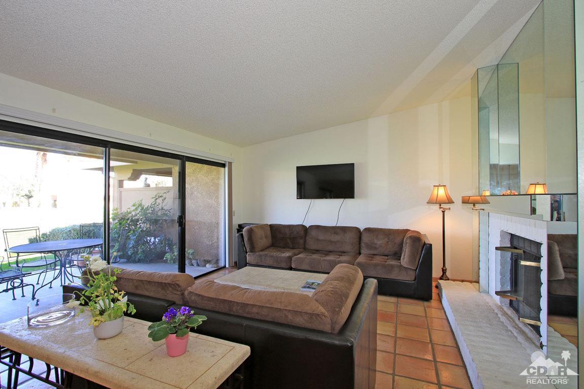 68 Maximo Way, Palm Desert, CA 92260