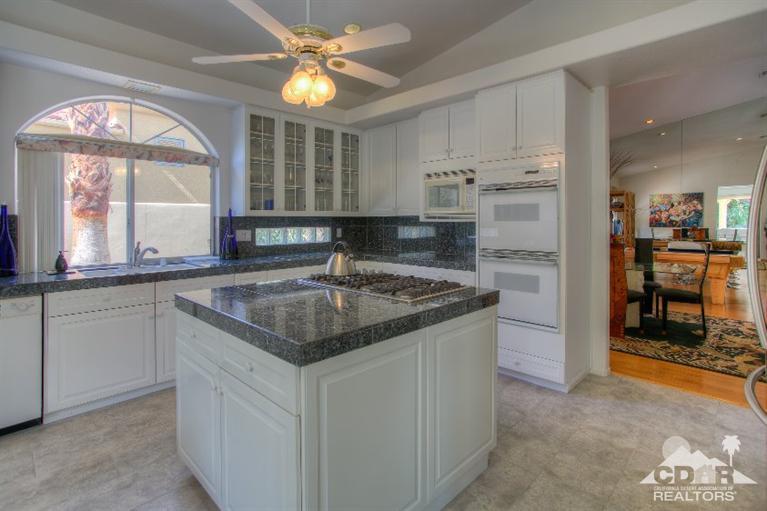 135 Chelsea Circle, Palm Desert, United States 92260