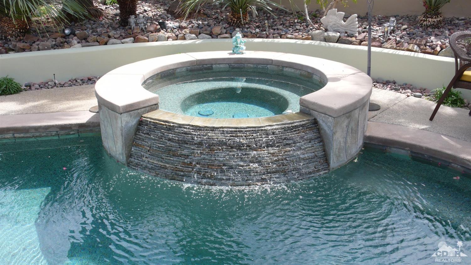 73820 Shadow Lake Drive, Palm Desert, CA 92260