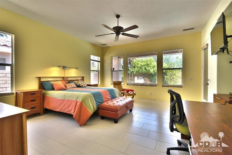4 Brentwood Way, Palm Desert, CA 92260