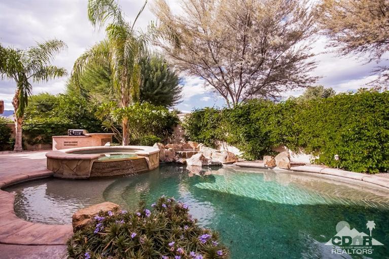 74002 Via Vittorio, Palm Desert, CA 92260