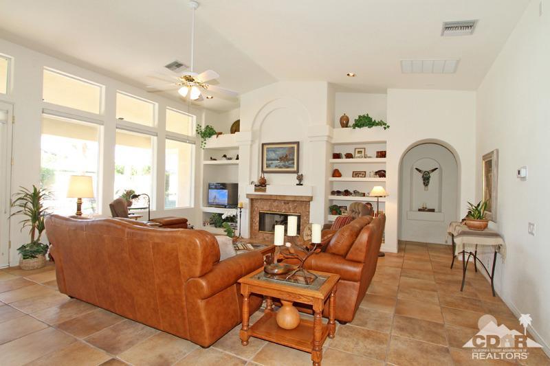 29 Overland Court, Palm Desert, CA 92260
