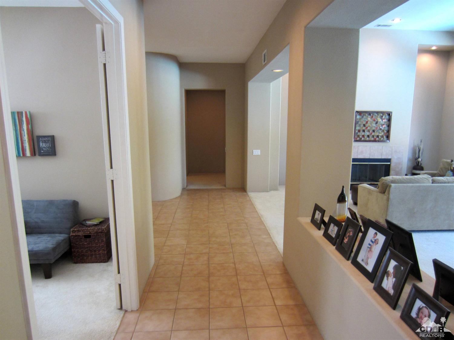 132 Vista Valle, Palm Desert, United States 92260