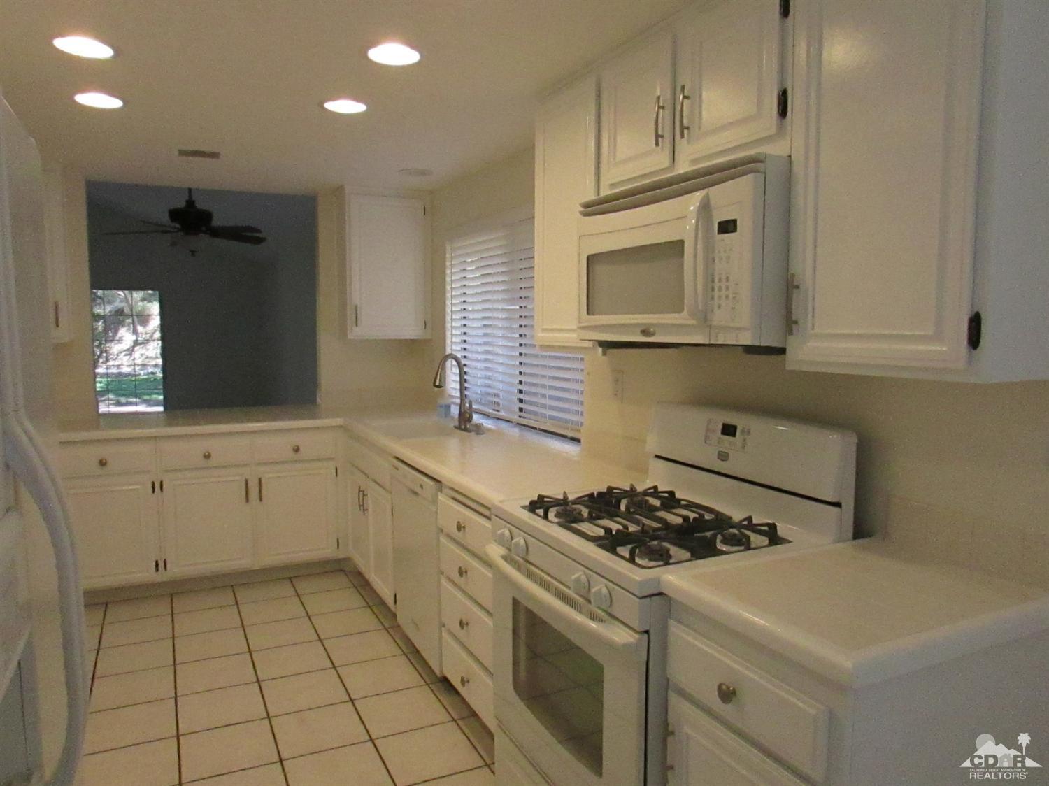 72299 Sommerset Drive, Palm Desert, CA 92260
