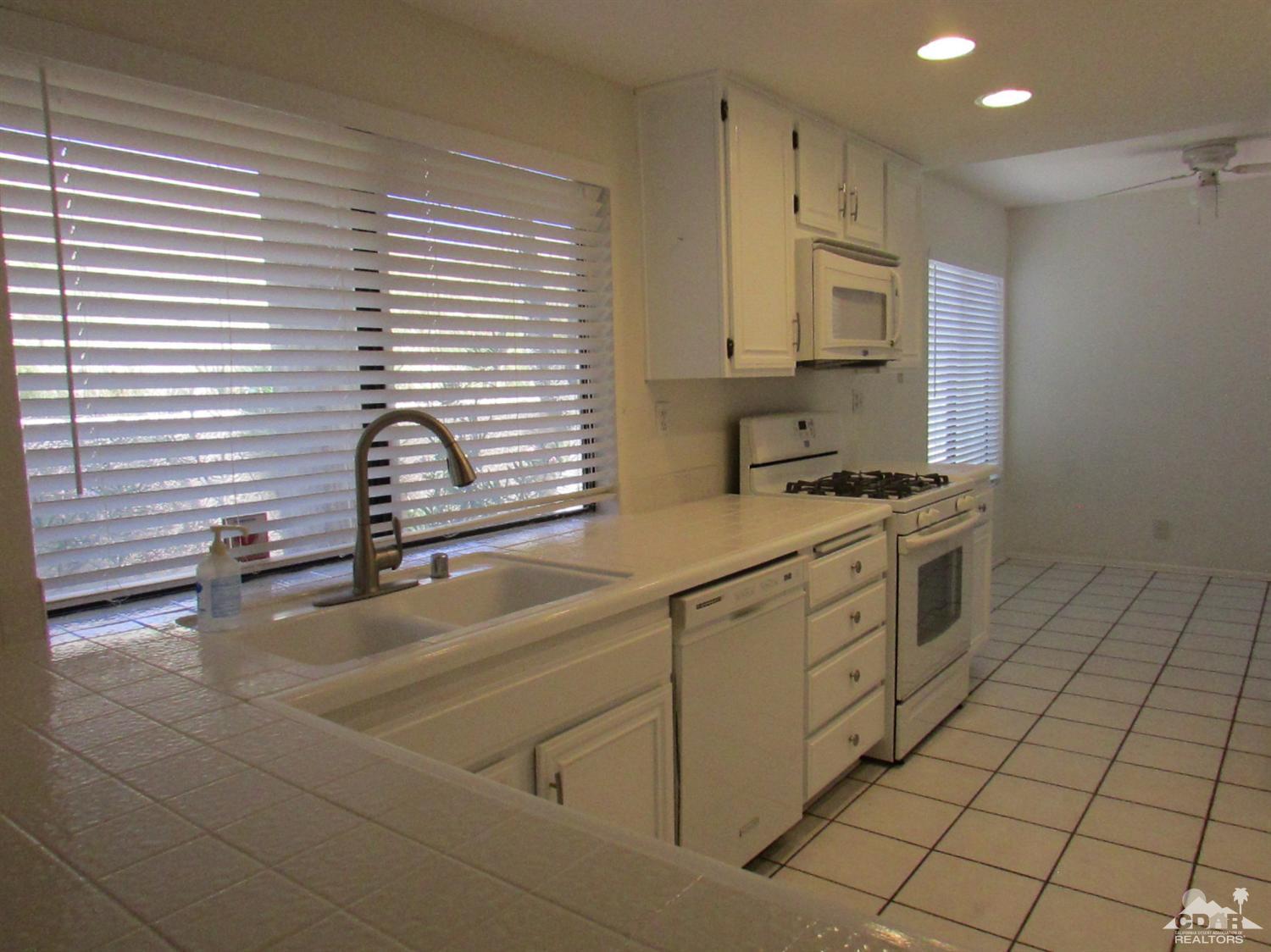 72299 Sommerset Drive, Palm Desert, CA 92260