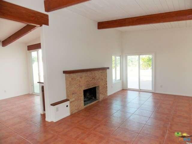 890 East SUNAIR Road, Palm Springs, CA 92262