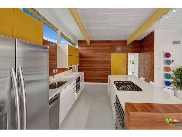805 East GARDEN Road, Palm Springs, CA 92262