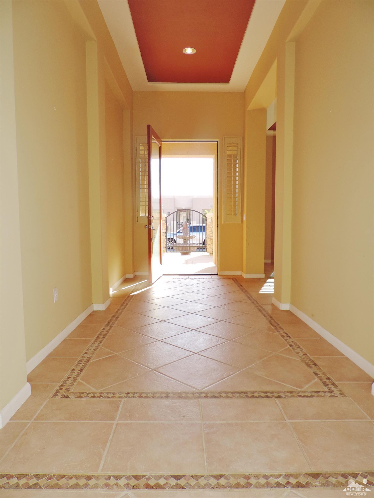 1430 Lorena Way, Palm Springs, CA 92262