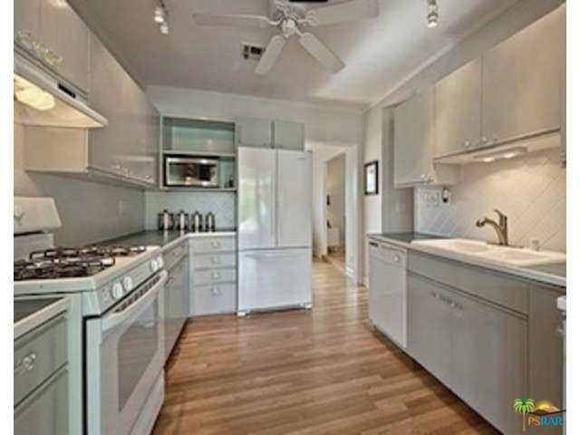 1040 East EL ALAMEDA, Palm Springs, CA 92262