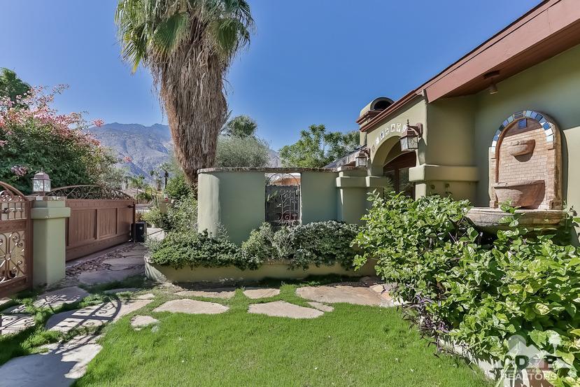 1472 East San Jacinto Way, Palm Springs, CA 92262