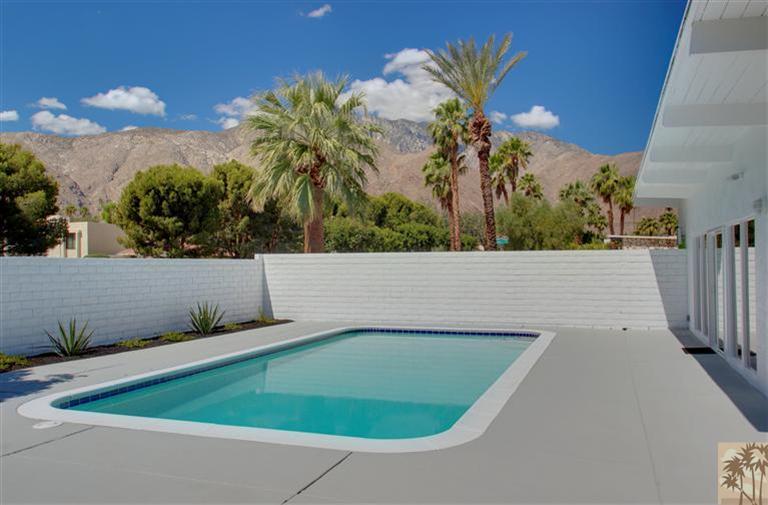 2110 North Starr, Palm Springs, CA 92262