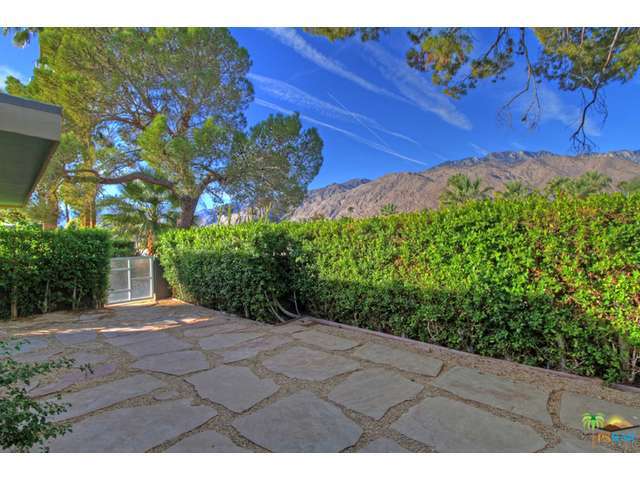 744 N Hermosa Dr, Palm Springs, United States 92262