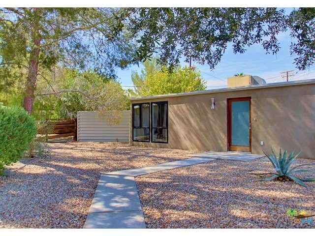 326 East LAUREL Circle, Palm Springs, CA 92262