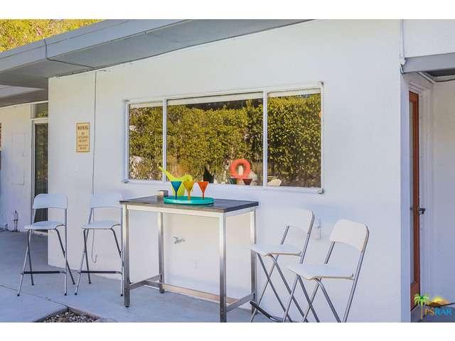 1690 East BUENA VISTA Drive, Palm Springs, CA 92262