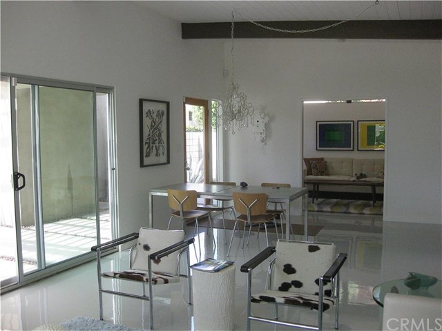 1866 North Via Miraleste, Palm Springs, CA 92262