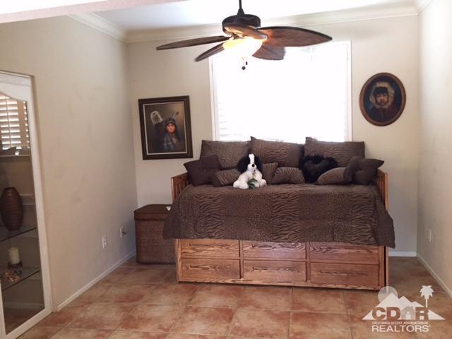 335 West Yorba Road, Palm Springs, CA 92262