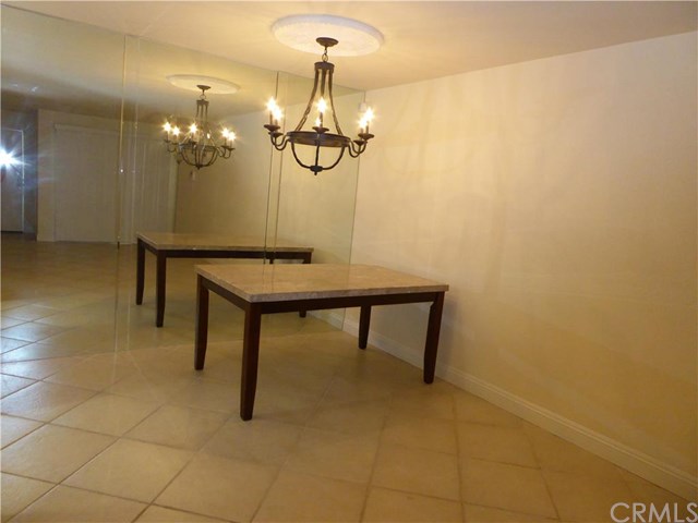 550 N Villa Court, Palm Springs, CA 92262