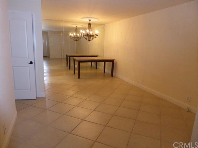 550 N Villa Court, Palm Springs, CA 92262