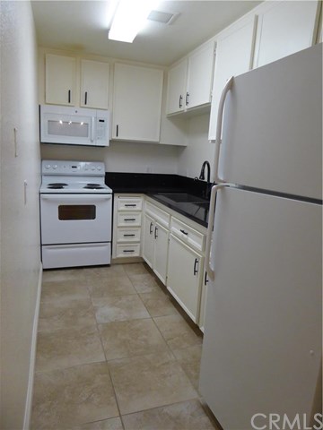 550 N Villa Court, Palm Springs, CA 92262