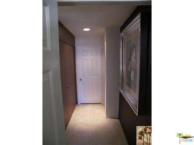 401 South EL CIELO Road, Palm Springs, CA 92262