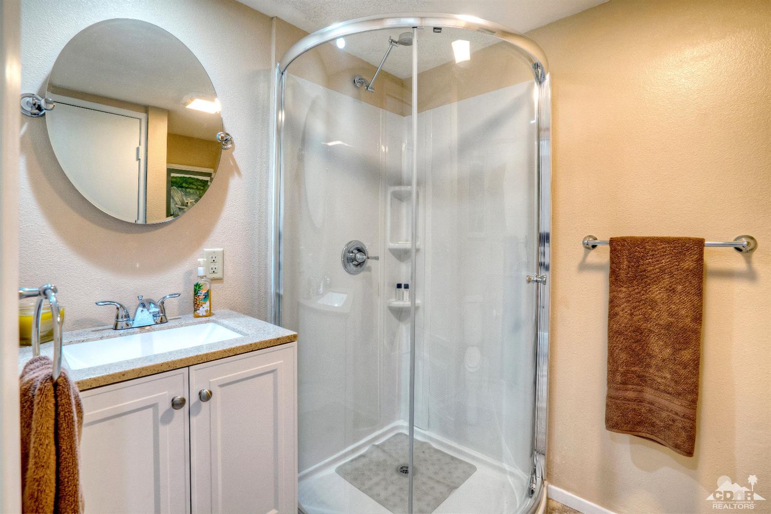6087 Montecito Circle, Palm Springs, CA 92264