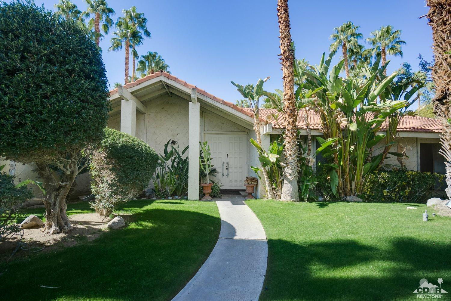 2938 East Orella Circle, Palm Springs, CA 92264