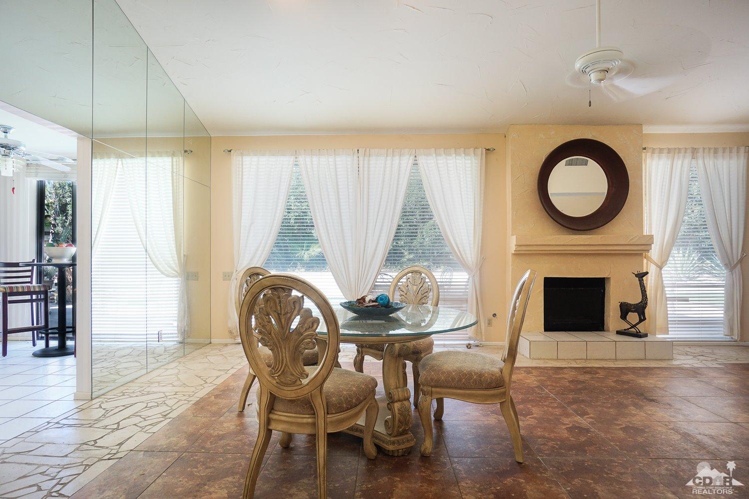 2938 East Orella Circle, Palm Springs, CA 92264