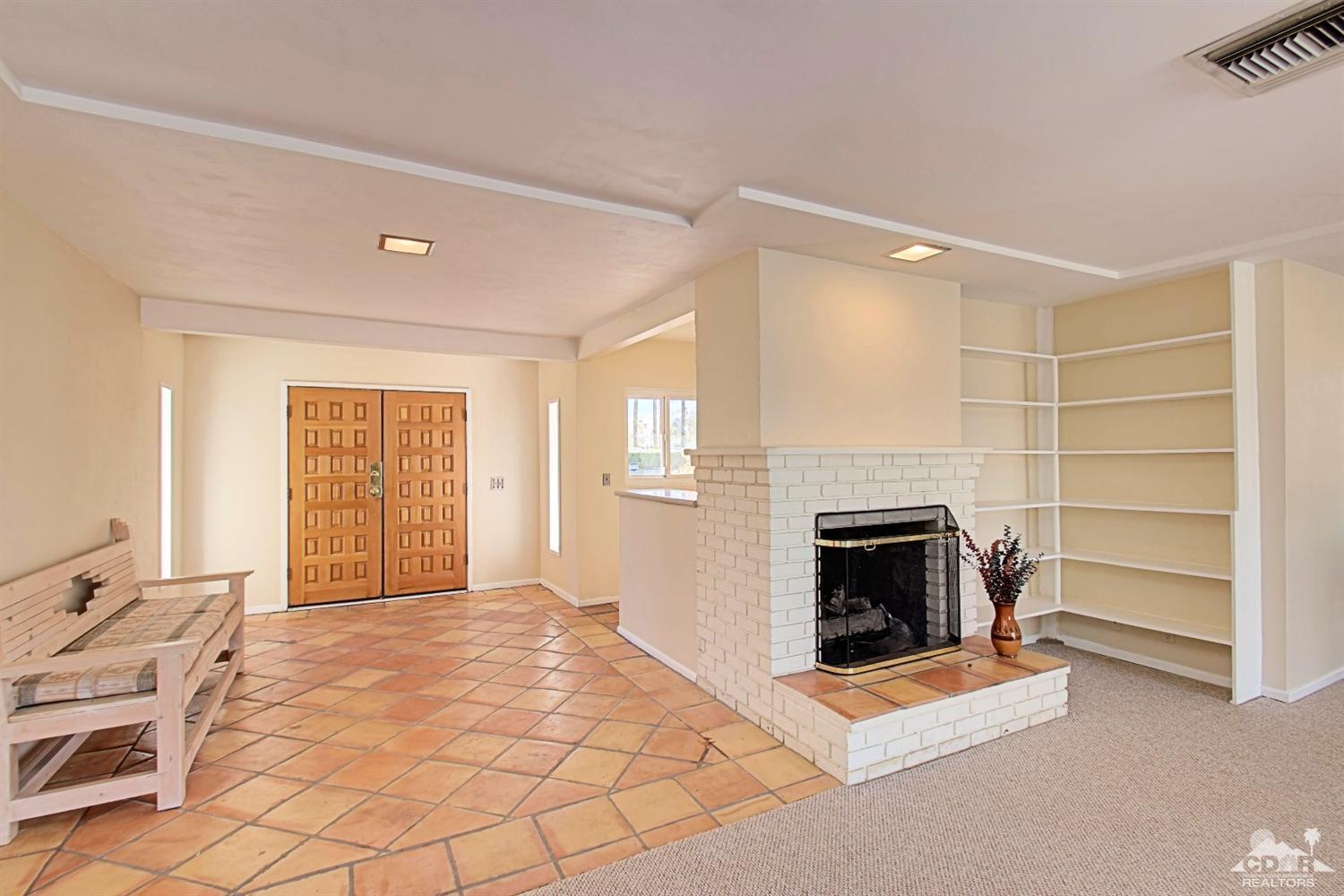 832 East Mesquite Avenue, Palm Springs, CA 92264