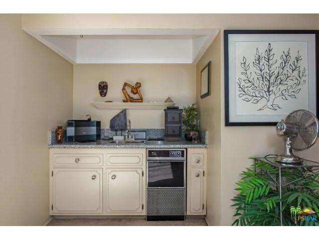 1691 East OCOTILLO Avenue, Palm Springs, CA 92264