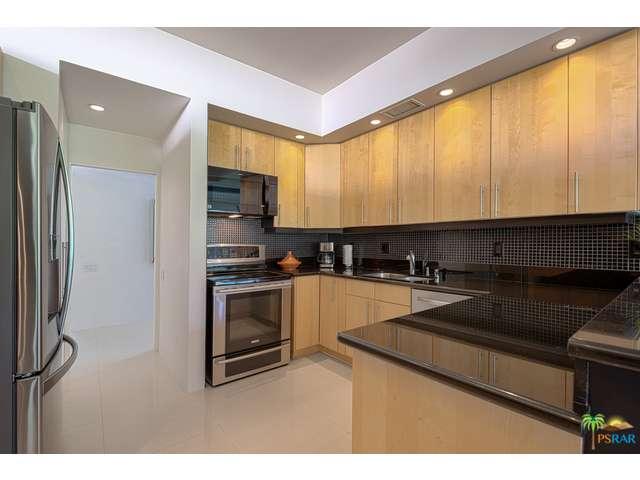 66LAKEVIEW Drive, Palm Springs, CA 92264