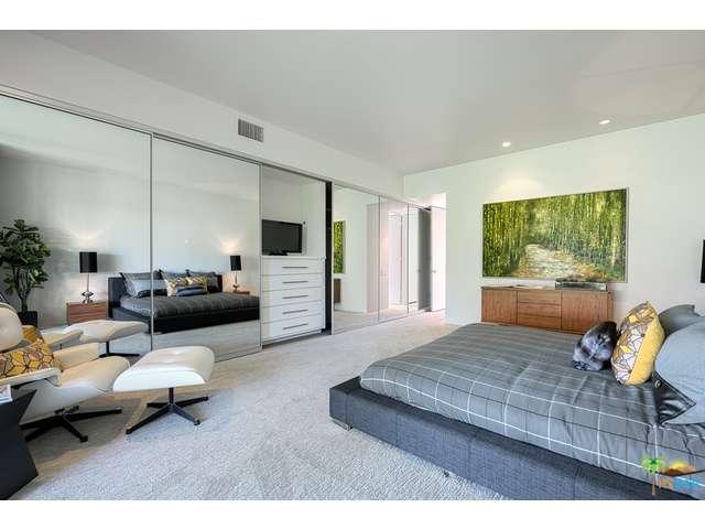 66LAKEVIEW Drive, Palm Springs, CA 92264