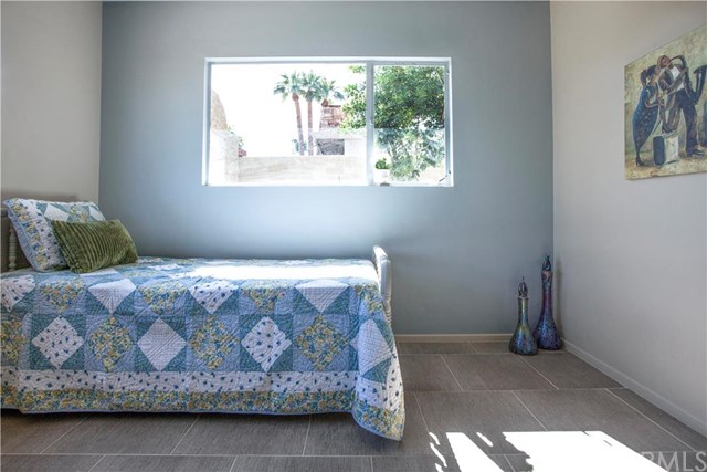 1529 South Sunrise Way, Palm Springs, CA 92264