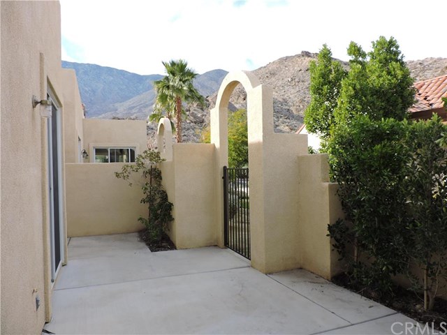 224 Canyon Circle North, Palm Springs, CA 92264