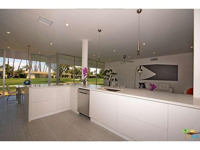 142EASTLAKE Drive, Palm Springs, CA 92264