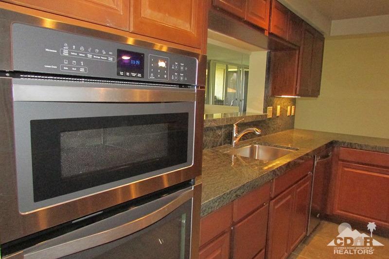 900 Island Drive, Rancho Mirage, CA 92270
