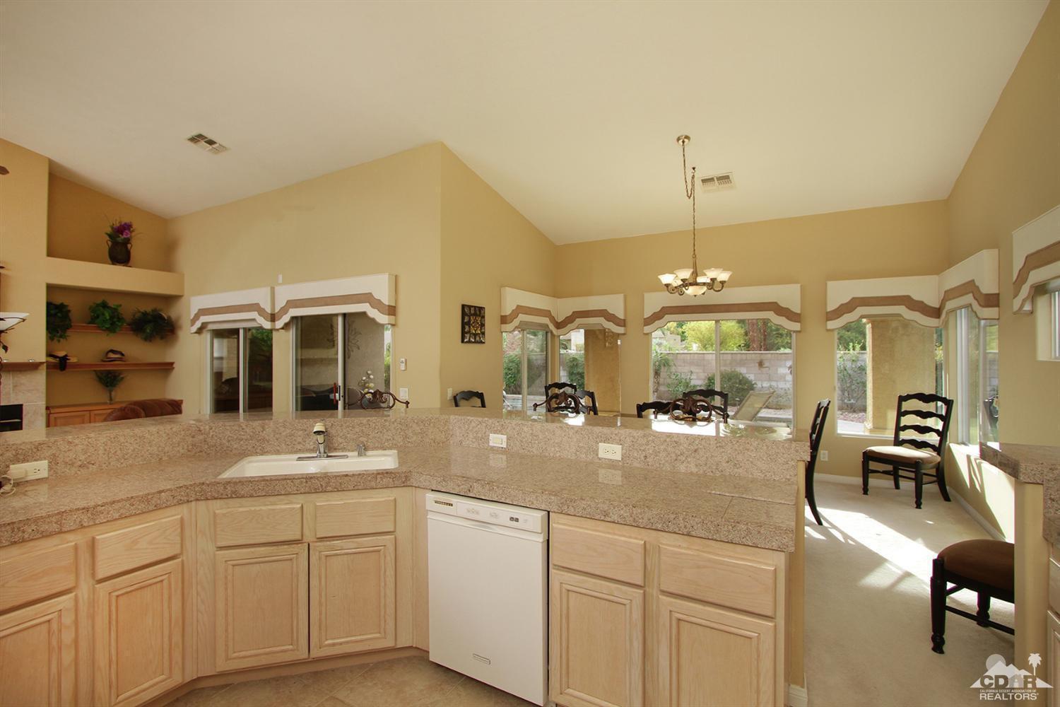 64 White Sun Way, Rancho Mirage, CA 92270